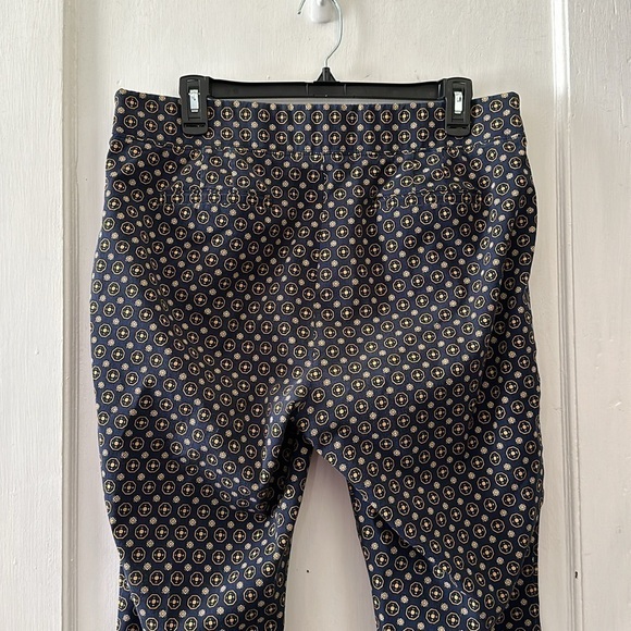 Talbots Boho Artsy Navy Geometric Essex Ankle Pull On Stretch Skinny Fit Pants - Picture 5 of 8
